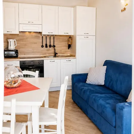 Apartmán Affittimoderni Borgo - Irgi15 *